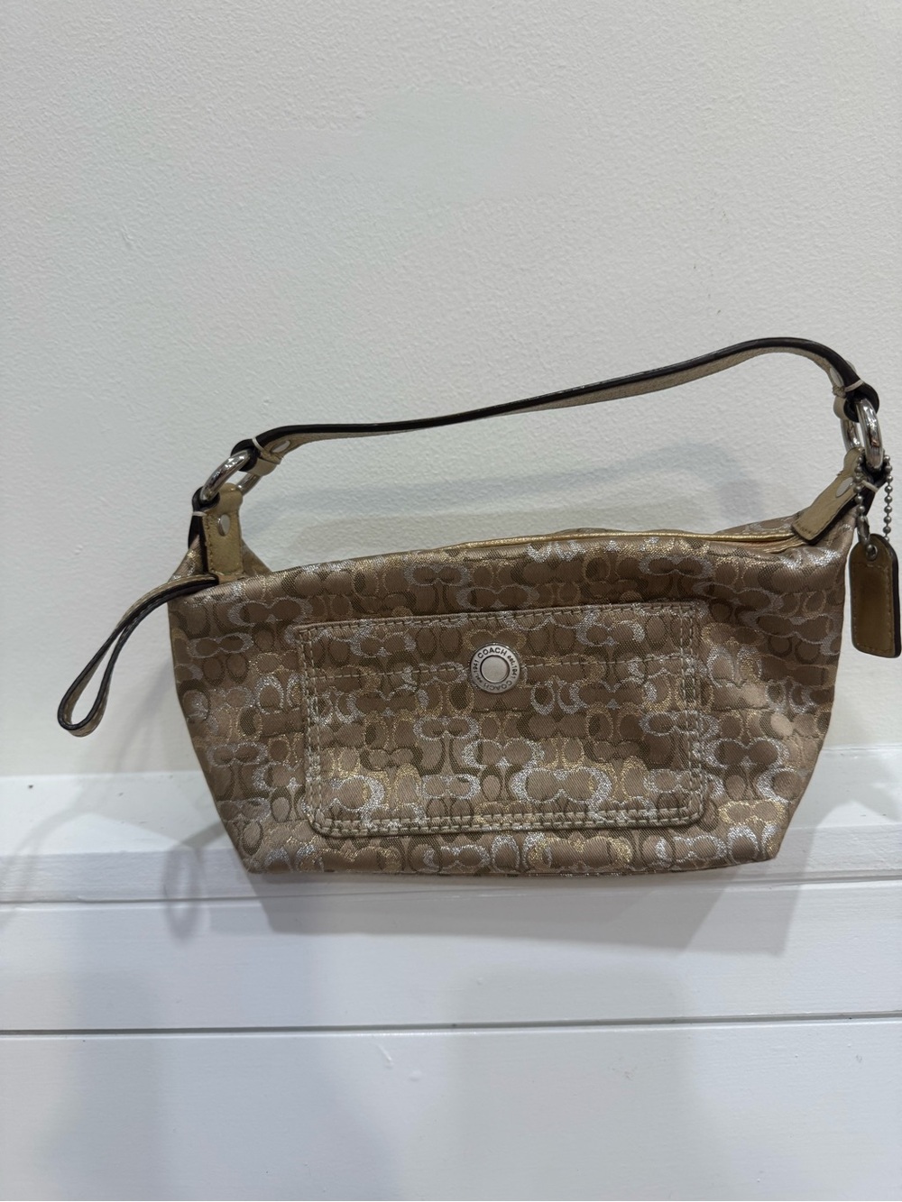 Coach Signature Small shoulder bag in Metallic Gold and Tan
